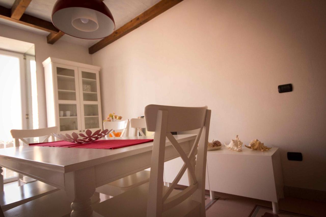 La "Casetta Rossa Del Borgo" Tropea Bagian luar foto