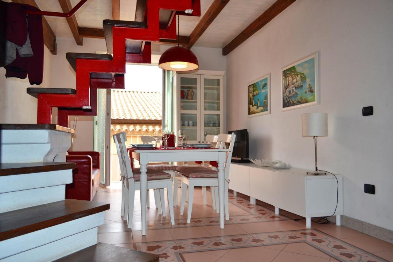 La "Casetta Rossa Del Borgo" Tropea Bagian luar foto
